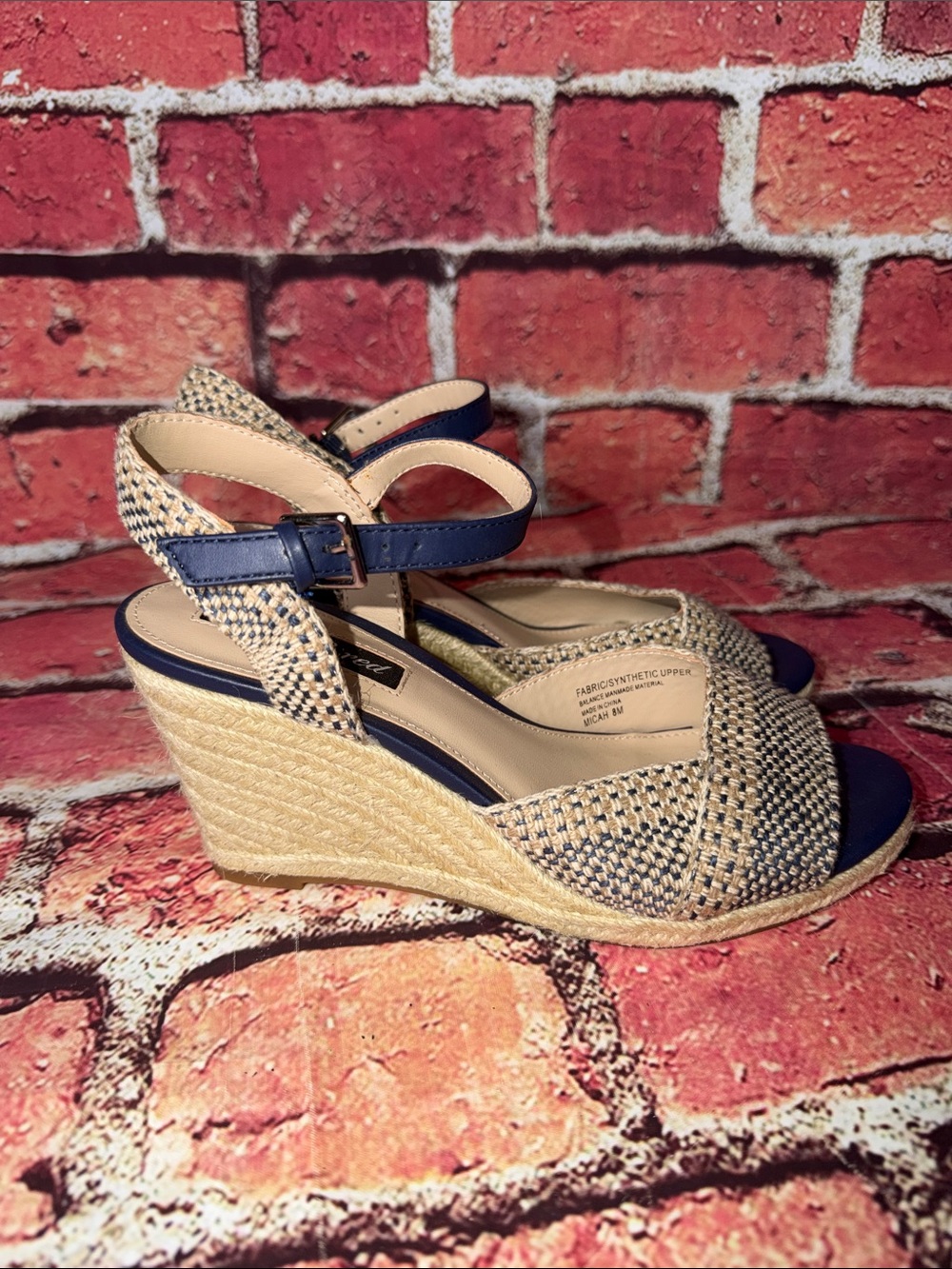 Violet & Red Micah Wedge Espadrille Sandals Size 8M Navy Tan Ankle Strap